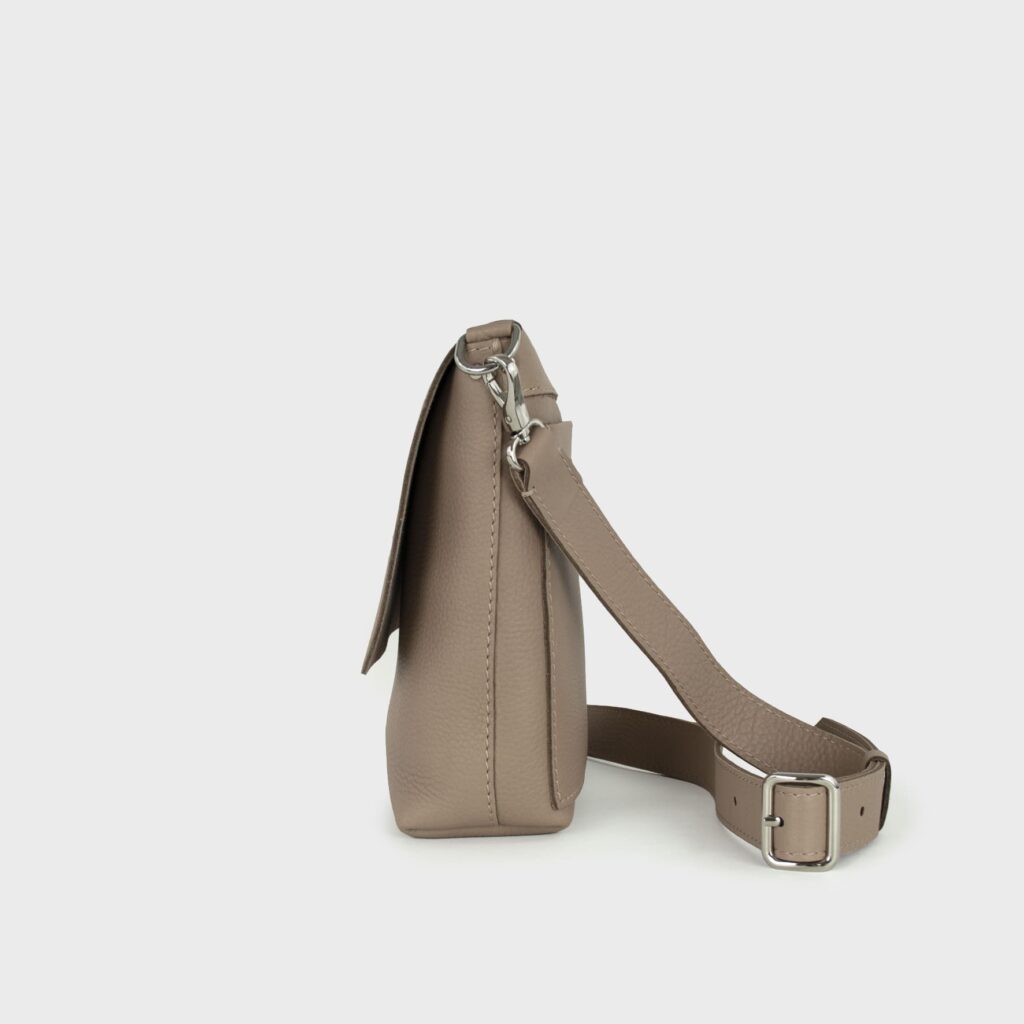 Leather Crossbody Bag Women M Land - Joy Syna