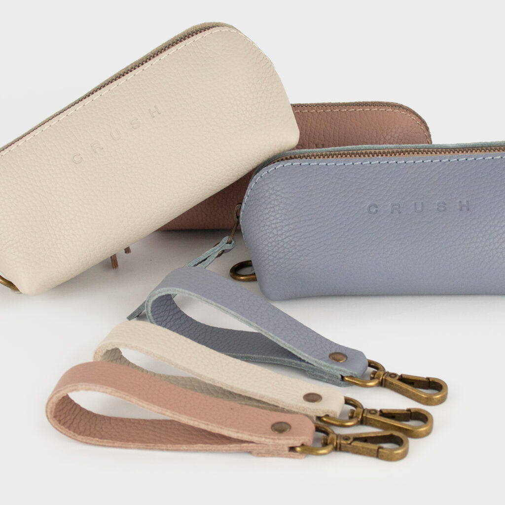 short straps - leather straps - different colors - leather purses