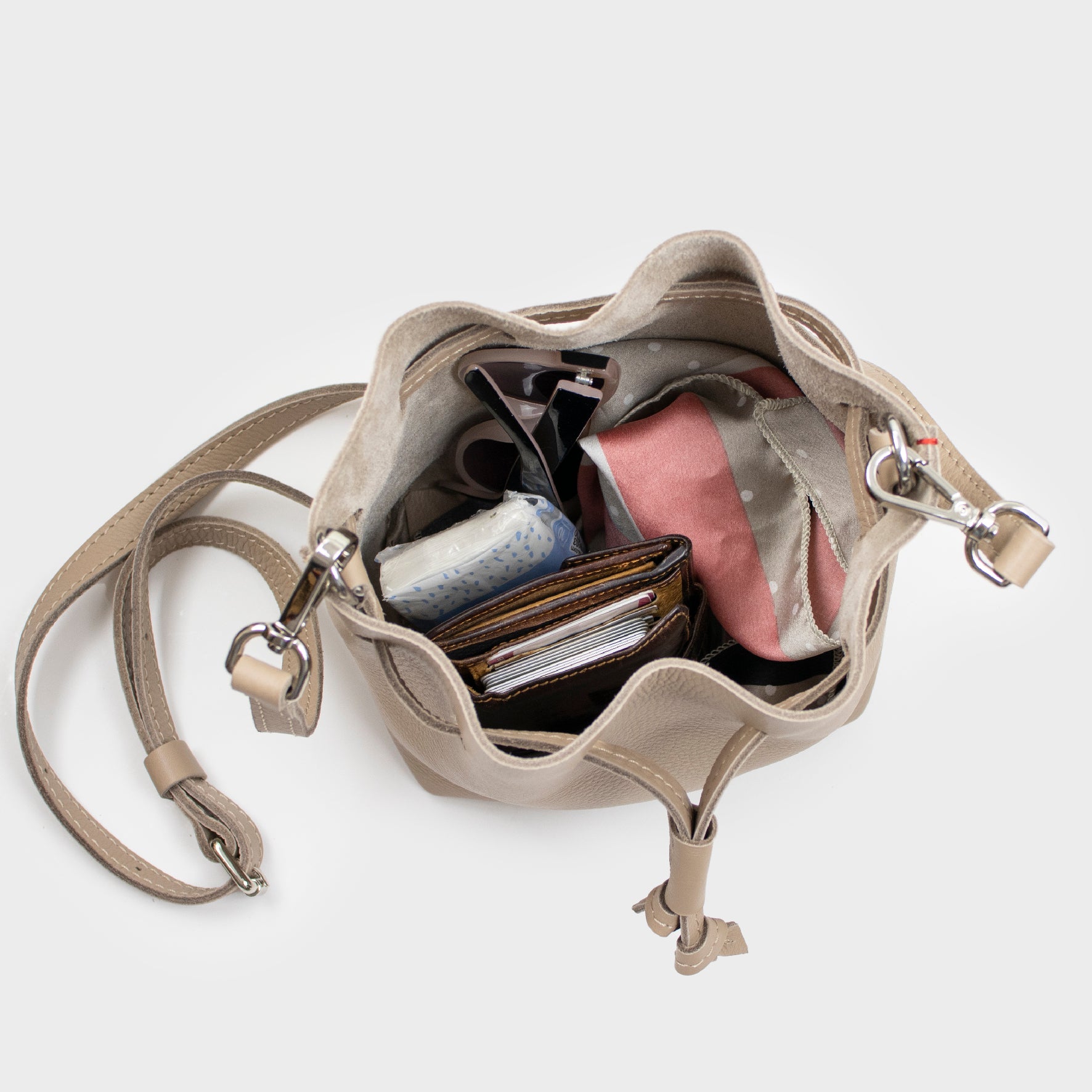 leather bag - land bag