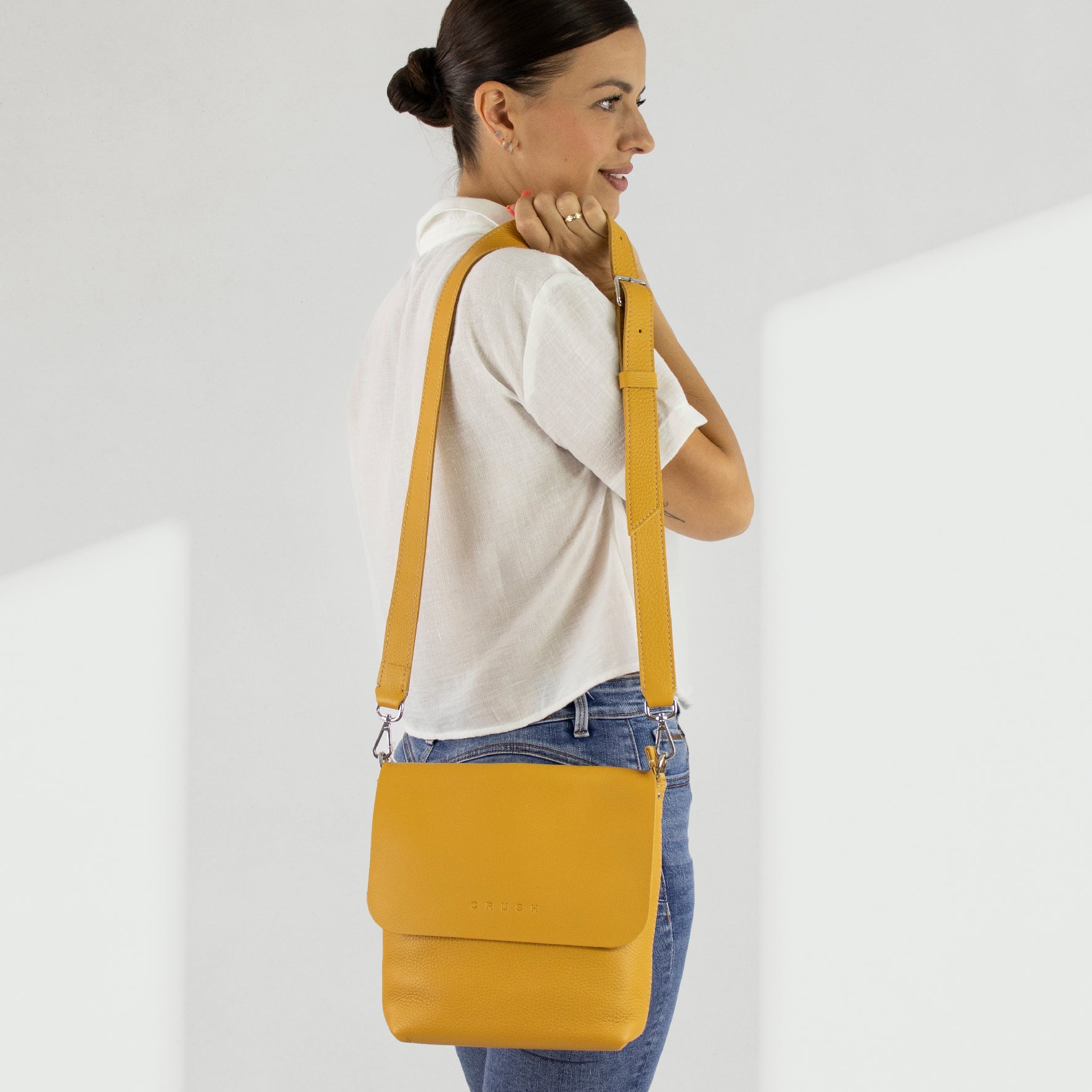 Bolso Bandolera De Cuero Mujer M Dorado - Joy Syna