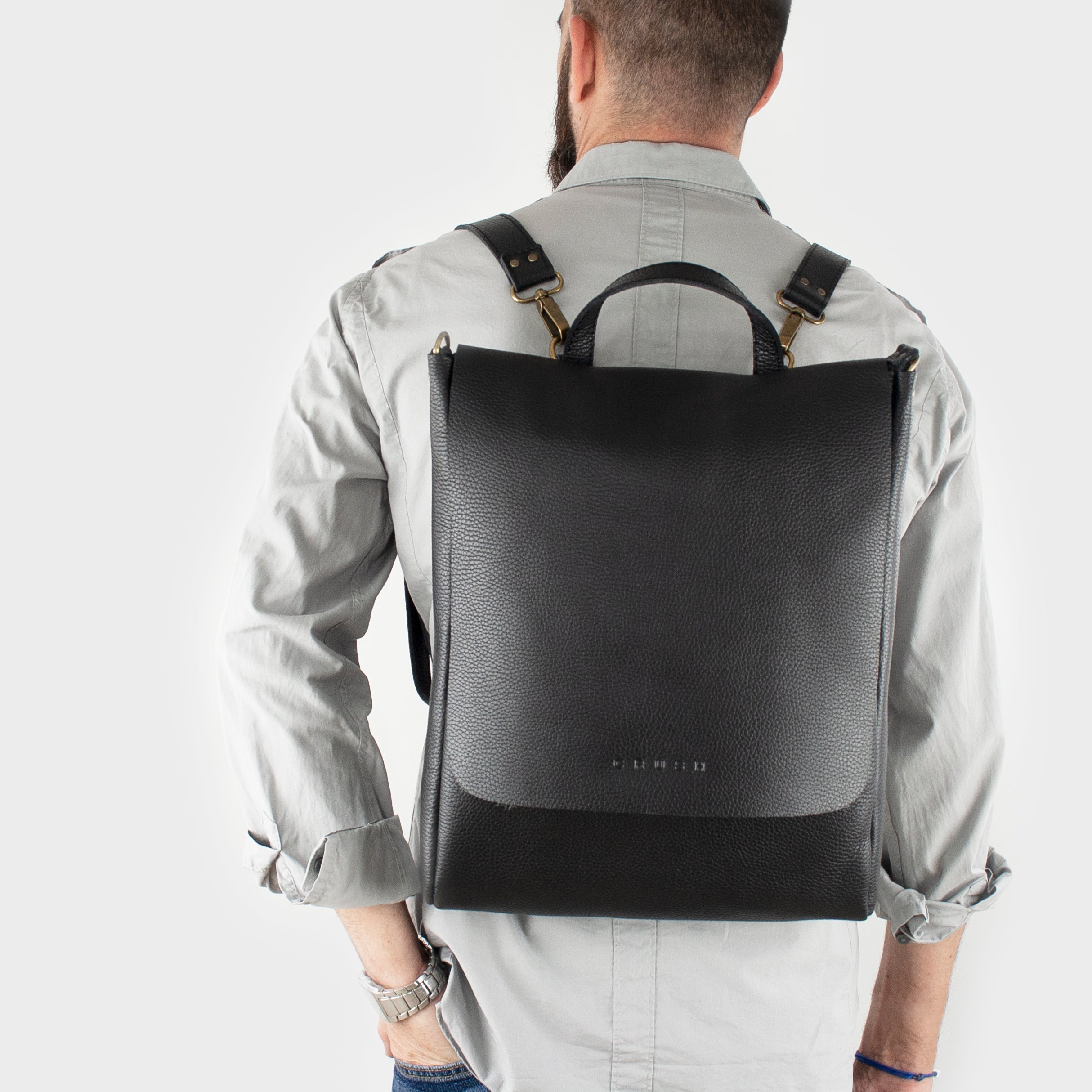 Mochila de cuero unisex